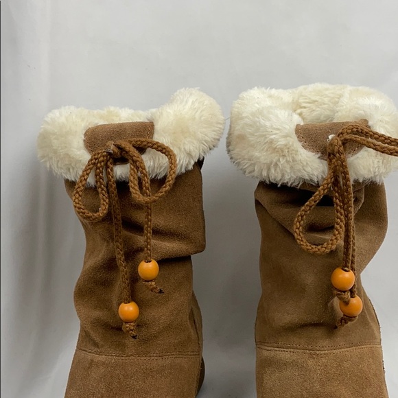 Skechers SKCH+3 Tan Suede Boots w Faux Fur, 8.5 - Picture 7 of 16